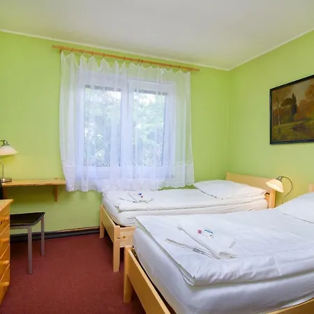 Max Prague