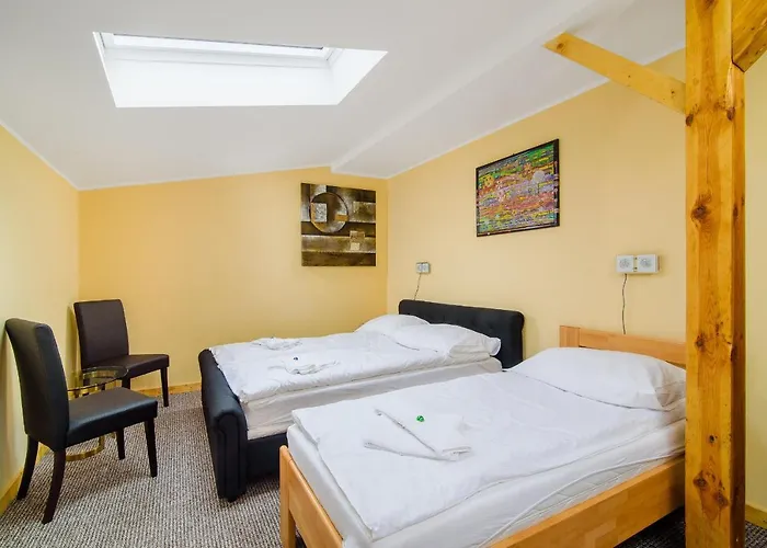 Max Hotel 3*