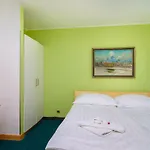 Szálloda Max