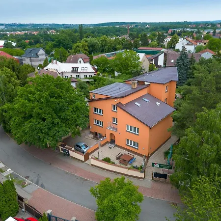 Szálloda Max